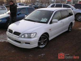 2002 Mitsubishi Lancer Photos