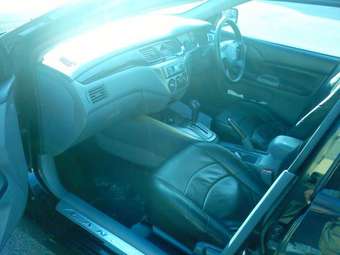2002 Mitsubishi Lancer Photos