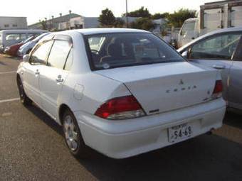 2002 Mitsubishi Lancer Photos