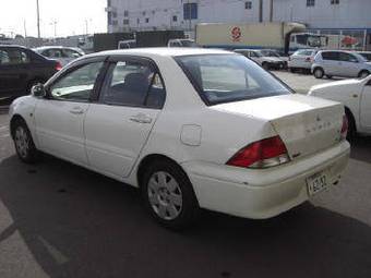 2002 Mitsubishi Lancer Pictures