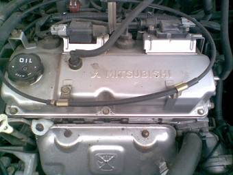 2002 Mitsubishi Lancer Photos