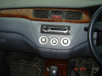 2002 Mitsubishi Lancer Pictures