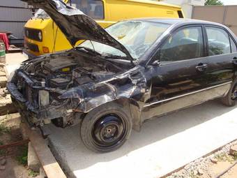 2002 Mitsubishi Lancer Photos