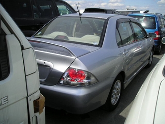 Mitsubishi Lancer