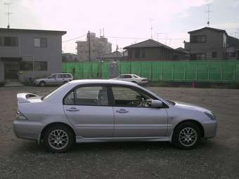 Mitsubishi Lancer