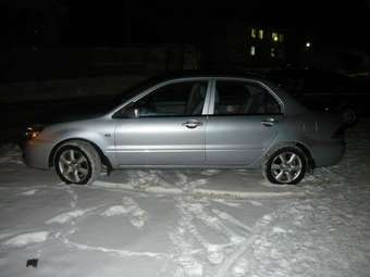 Mitsubishi Lancer