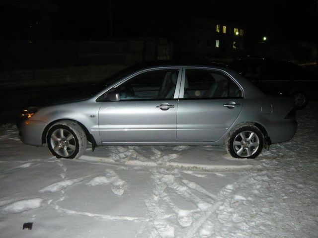 2003 Mitsubishi Lancer
