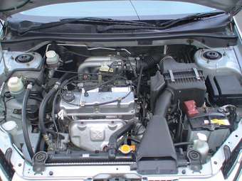 2003 Mitsubishi Lancer Photos