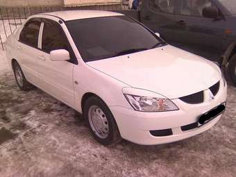 2003 Mitsubishi Lancer Images