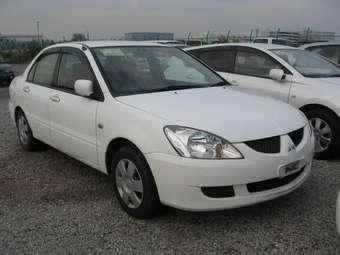 2003 Mitsubishi Lancer Photos