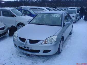 2003 Mitsubishi Lancer Photos