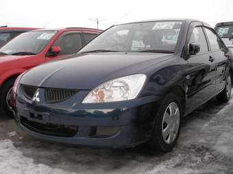 2003 Mitsubishi Lancer Photos