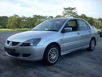 2003 Mitsubishi Lancer Pictures