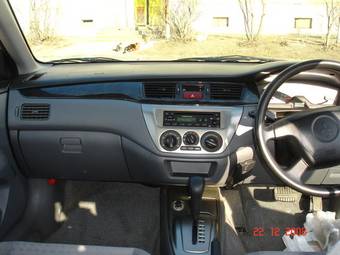 2003 Mitsubishi Lancer Pictures