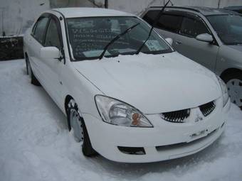 2003 Mitsubishi Lancer Images