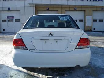 2003 Mitsubishi Lancer Pictures