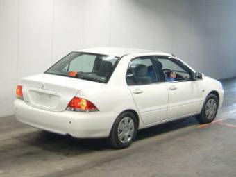 2003 Mitsubishi Lancer Pictures