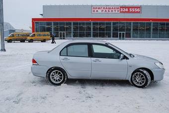 2003 Mitsubishi Lancer Pictures