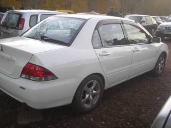 2003 Mitsubishi Lancer Photos