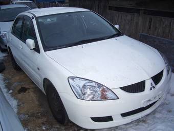 2003 Mitsubishi Lancer Photos