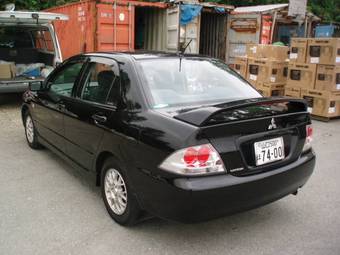 2003 Mitsubishi Lancer Photos