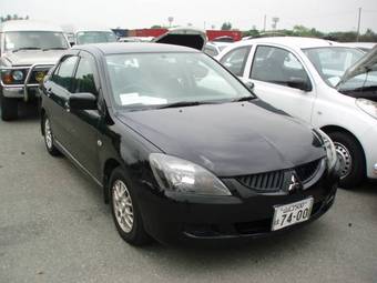 2003 Mitsubishi Lancer Photos