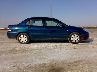 2003 Mitsubishi Lancer Photos