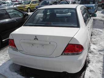 2003 Mitsubishi Lancer Pictures