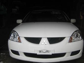 2003 Mitsubishi Lancer Pictures