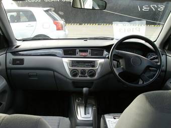 2003 Mitsubishi Lancer Pictures