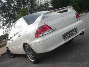 2003 Mitsubishi Lancer Pictures