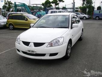 2003 Mitsubishi Lancer Photos