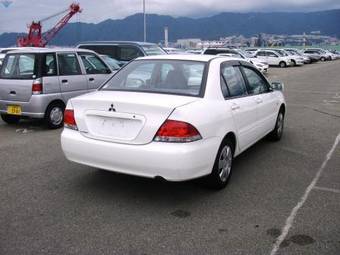 2003 Mitsubishi Lancer Photos