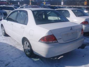 2003 Mitsubishi Lancer Photos