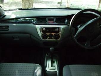 2003 Mitsubishi Lancer Pics