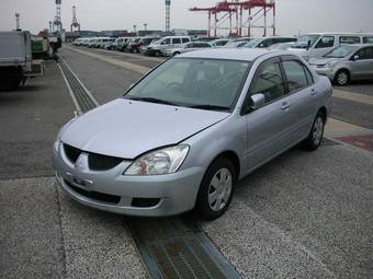 2003 Mitsubishi Lancer Photos