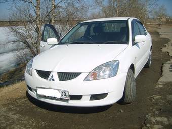 2003 Mitsubishi Lancer Photos