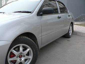 2003 Mitsubishi Lancer Pictures