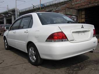 2003 Mitsubishi Lancer Pictures