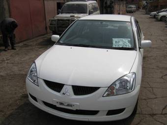 2003 Mitsubishi Lancer Images