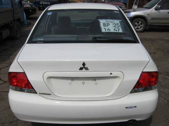 2003 Mitsubishi Lancer Pictures