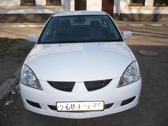 2003 Mitsubishi Lancer Pictures
