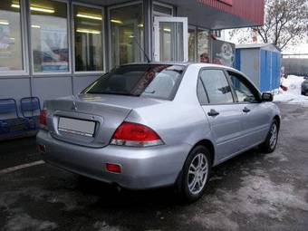 2003 Mitsubishi Lancer Pictures