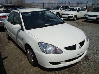 2003 Mitsubishi Lancer Photos