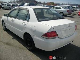 2003 Mitsubishi Lancer Pictures