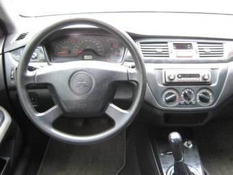 2003 Mitsubishi Lancer Pics