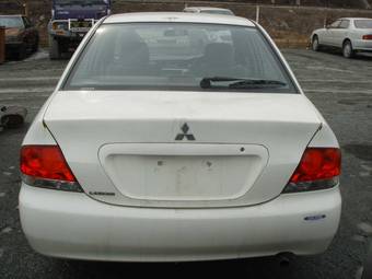 2003 Mitsubishi Lancer Photos