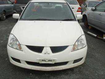 2003 Mitsubishi Lancer Photos