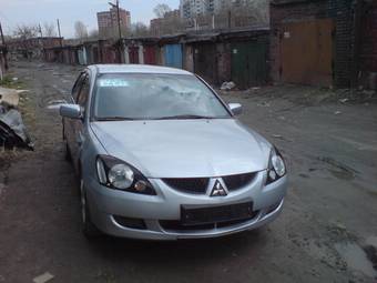2003 Mitsubishi Lancer Photos