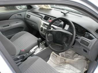 2003 Mitsubishi Lancer Pictures